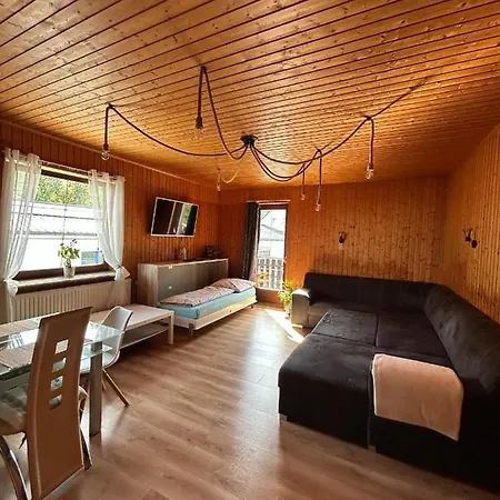 Tina A Petr , Lunz Am *