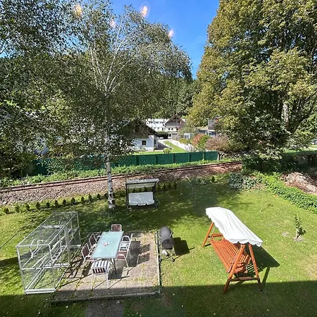 Tina A Petr , Lunz Am Lunz am See