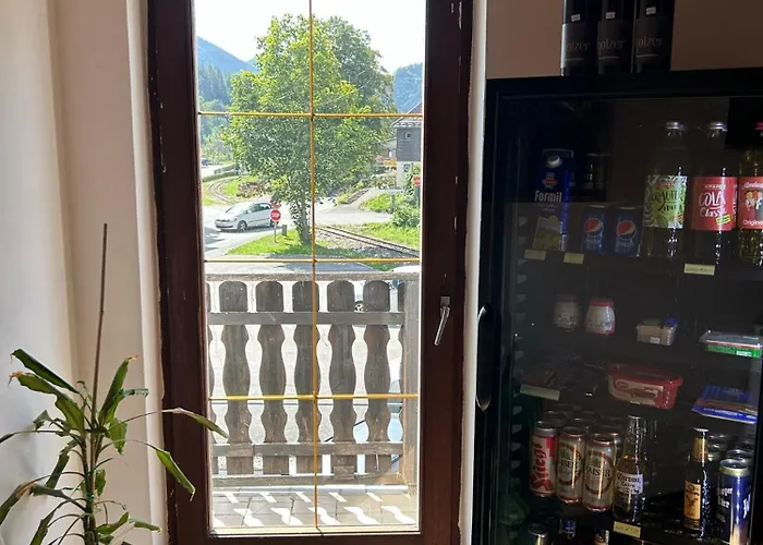 Tina A Petr , Lunz Am * Lunz am See